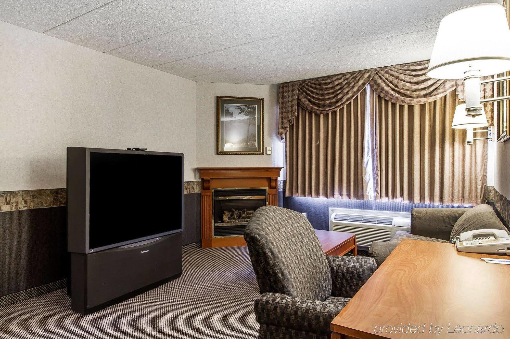 Holiday Inn Express & Suites Waterville - North By Ihg Dış mekan fotoğraf